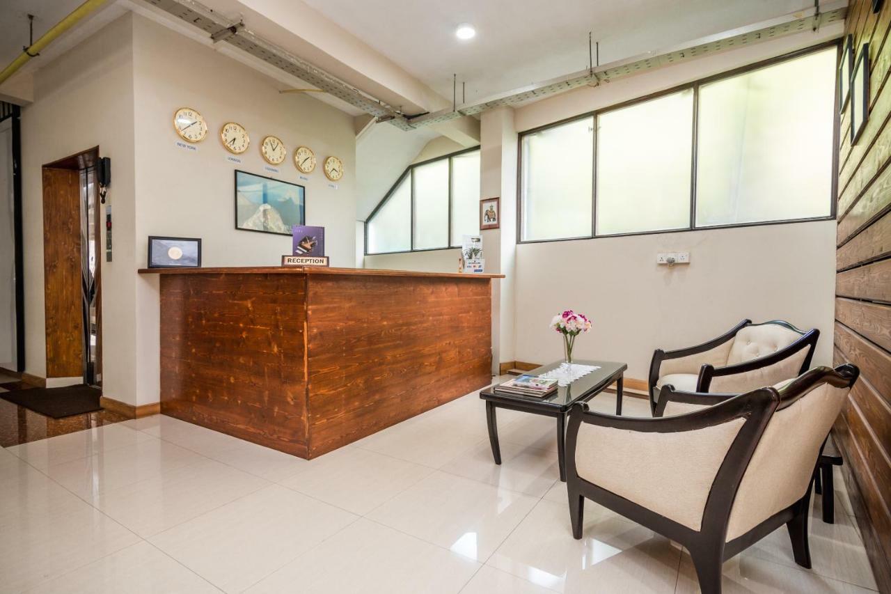 Janora Hills Hotell Kandy Exteriör bild