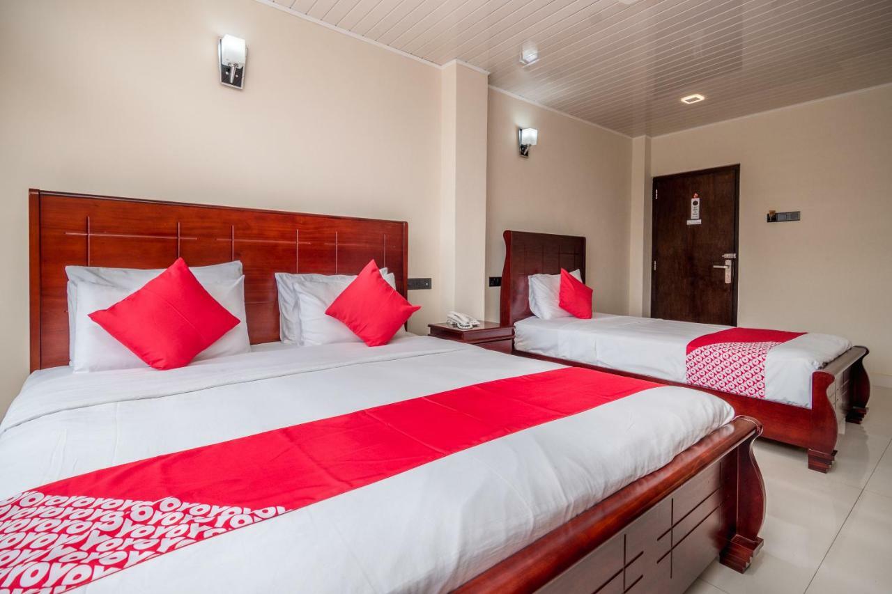 Janora Hills Hotell Kandy Exteriör bild