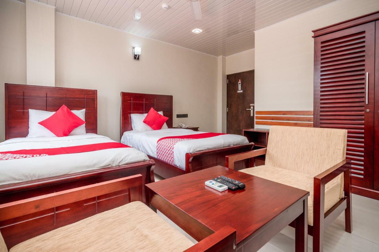 Janora Hills Hotell Kandy Exteriör bild