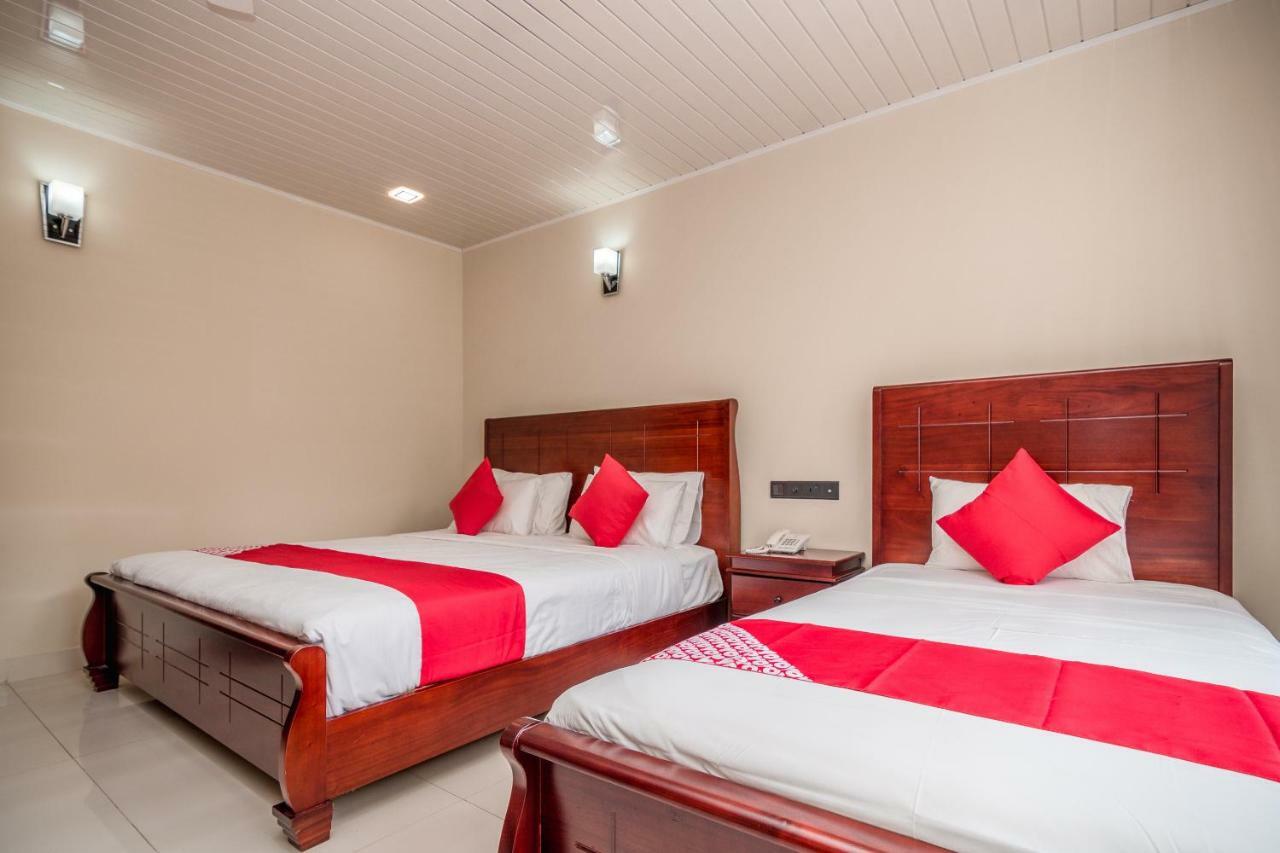 Janora Hills Hotell Kandy Exteriör bild